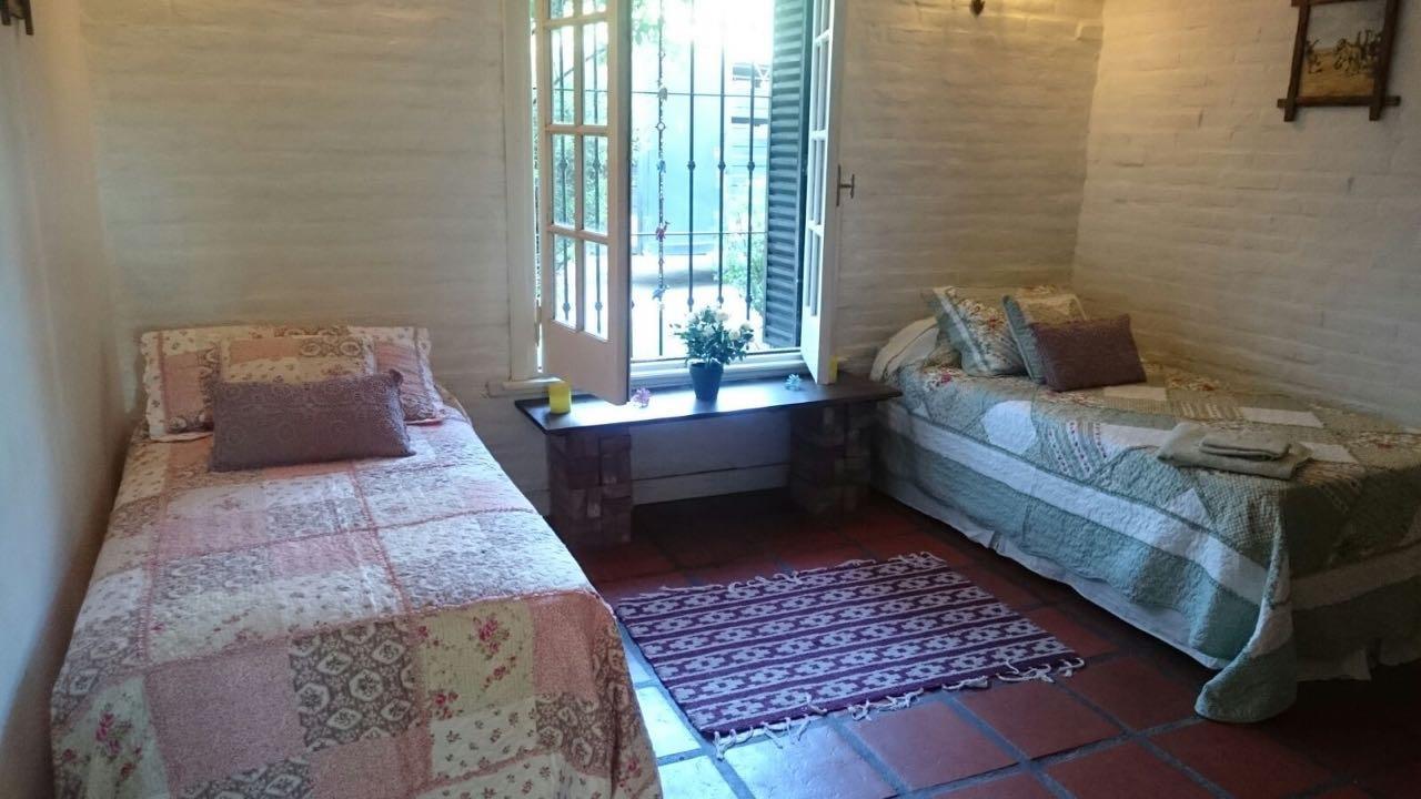 The Polo House Bed & Breakfast Пилар Екстериор снимка